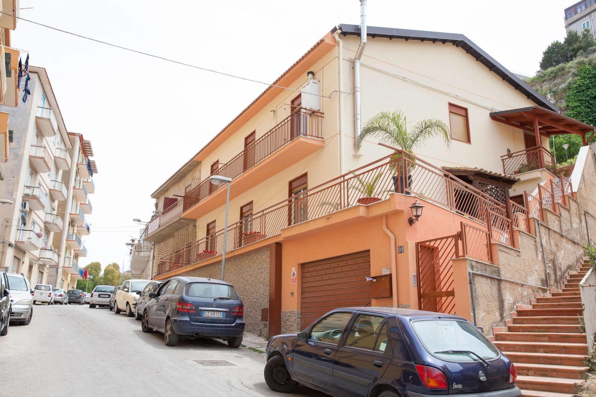 B&B Camere E Cassata Агридженто Екстериор снимка